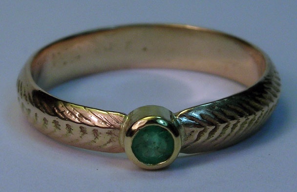 emerald feather ring