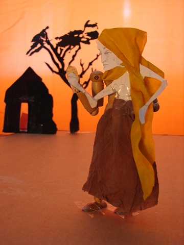 model for Mother puppet