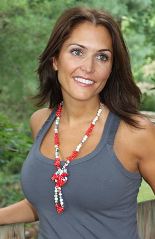 Red Coral Chip & White Bead Necklace