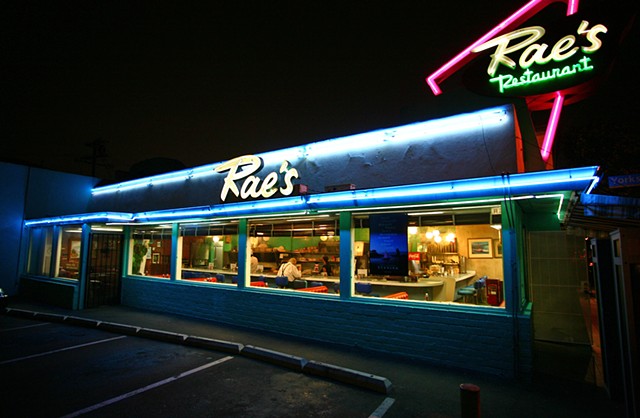 Rae's Diner Santa Monica CA