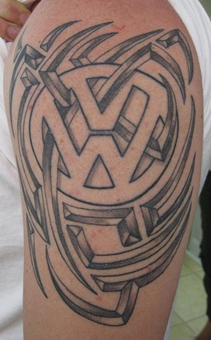 VW with tribal
