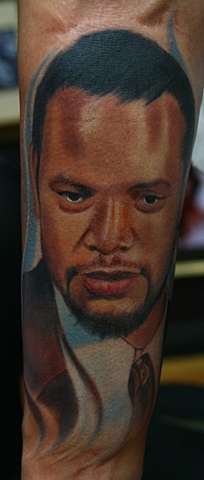 portrait-father-color-arm-tattoo