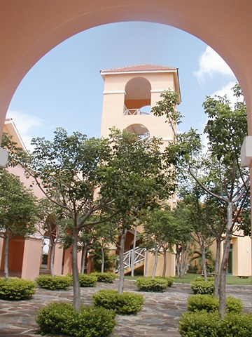 Escuela Tasis, Sabanera de Dorado. 2000