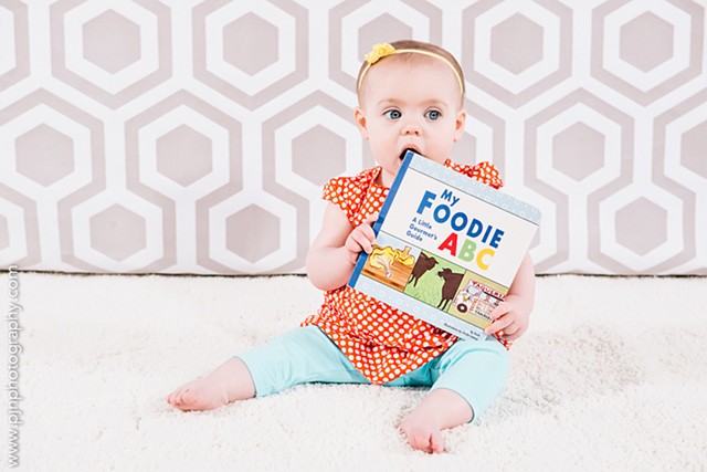 Violet Lemay, children's book illustrator, My Foodie ABC, food book for baby