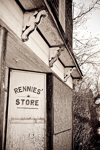 Rennie's Store - Town of Frobisher