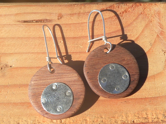 dropped disk earrings made of kimane wood and sterling silver