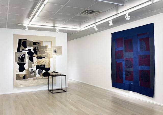 Textiles, Iris Eichenberg 2022 (L), Darkened Quilt, 2021, Emmy Bright (R)