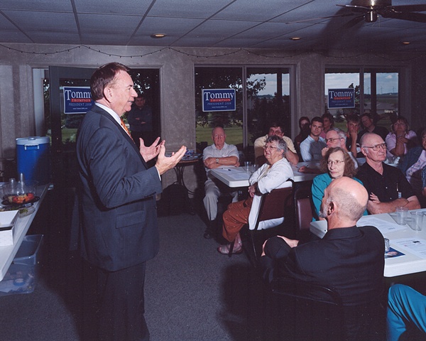 Town Hall Meeting with Tommy Thompson, West Link Golf Course, Alta, Iowa. June 2, 2007.