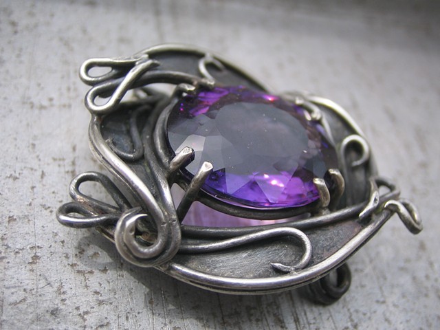 Large Pinwheel Setting in Sterling with Amethyst