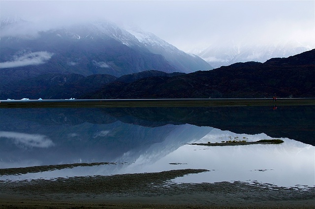 Lago Grey II
Reflections