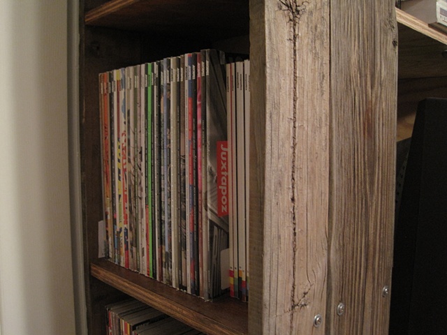 Record / Magazine shelf
