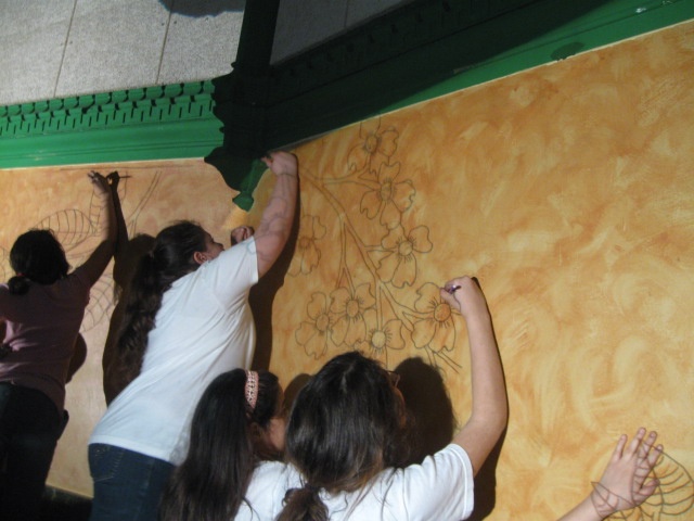 Projecting the Mural Design