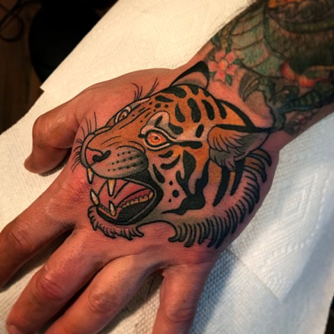 tiger tattoo by tattoo artist dave wah at stay humble tattoo company in baltimore maryland the best tattoo shop in baltimore maryland