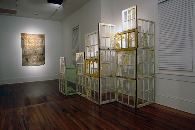 Sheet Moss & Untitled (Window Assemblage), installation view