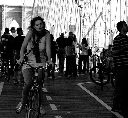 Women on Brooklyn Bridge