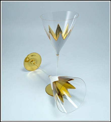 Wine Goblets, white and gold goblets, verre églomisé, glass goblets, gilded and reverse painted wine goblets