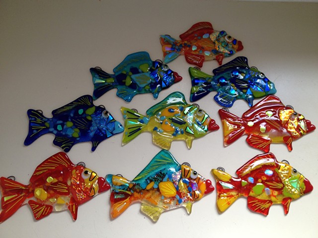 Small Groupers...

details:
each fish is about 6.5" long x 4.5" tall