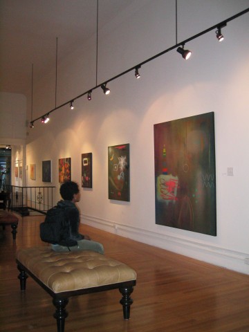 GALLERY SHOT FROM SHOW "COMMON BONDS"