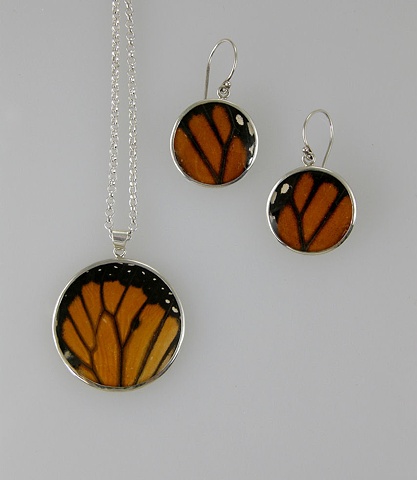 Monarch Butterflies
(Pendant and Earrings)