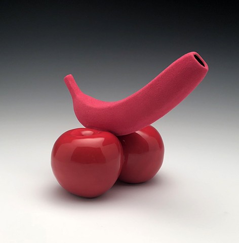 banana & apples vessel: red & pink