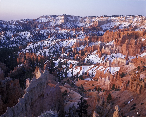 Bryce Canyon, Utah, sunrise, rock formations, desert sandstone 
