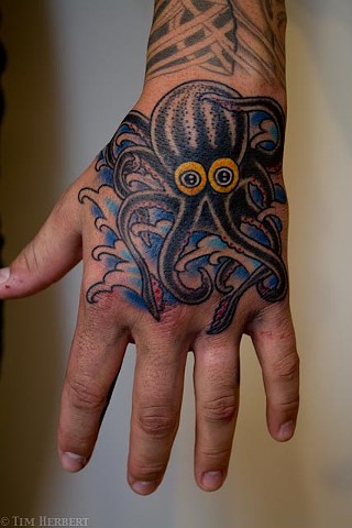 Hand Octopus Tattoo