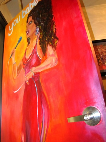 Cher (open door)