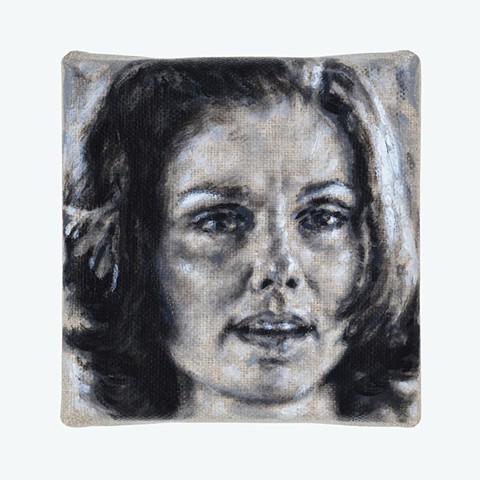 Paula Prentiss as Bobbie Markowe in The Stepford Wives