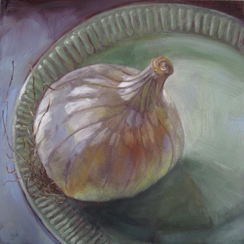 oil painting, still life, onion, plate
