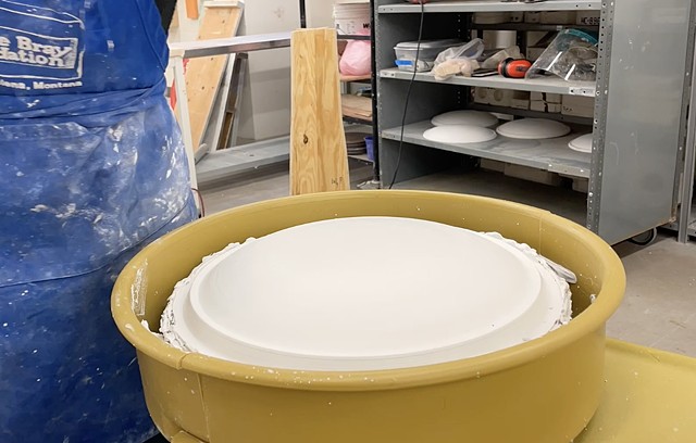 Process for making a jigger plate mold