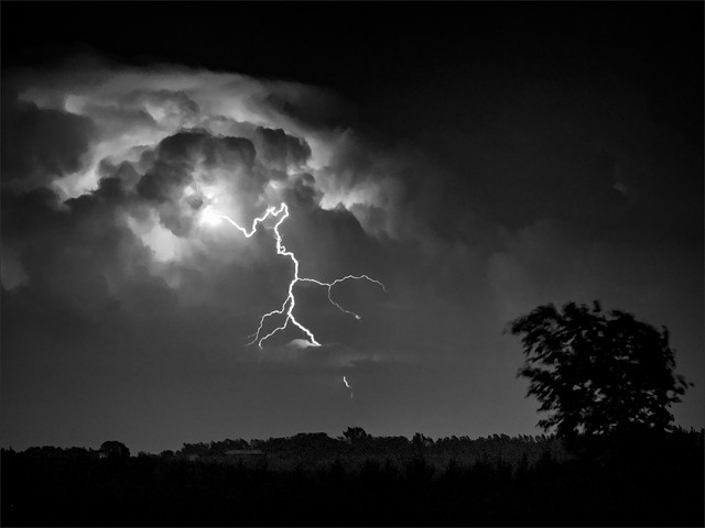 Thunderstorm

July 2014
