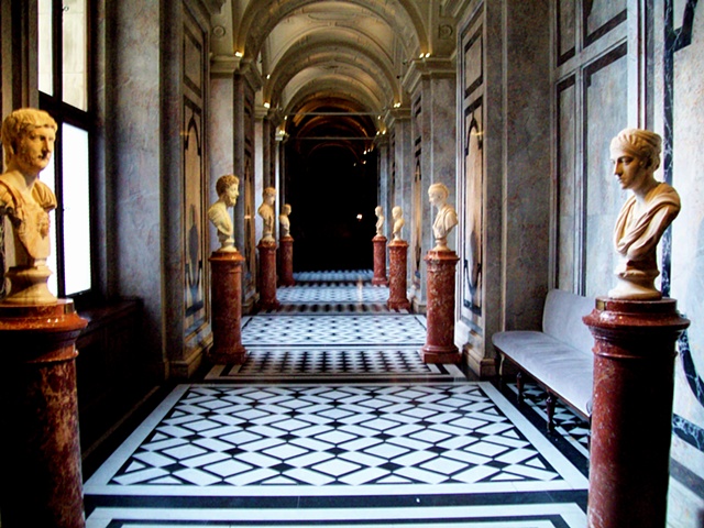 Hallway Vienna