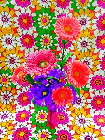 Can You Dig It? A Chromatic Series of Floral Arrangements (Rainbow)