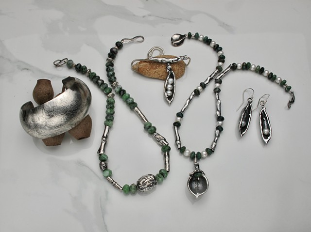 Lynn Apfelbaum Jewelry by Design