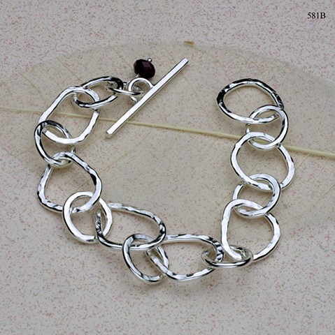 hammered silver link bracelet with toggle clasp
(8") (#581B)