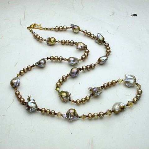 mauve baroque pearls (#608)