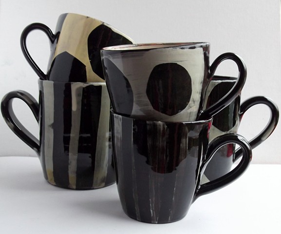 Mugs with dots and stripes