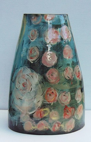 819, tall flower vase