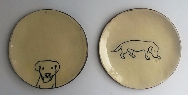 pudding plates, dogs
