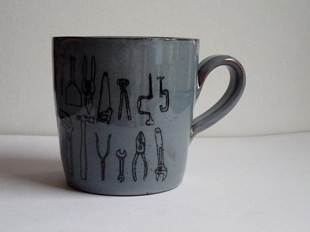 Cups and mugs 