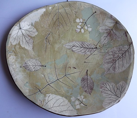 88.Large leaf bowl