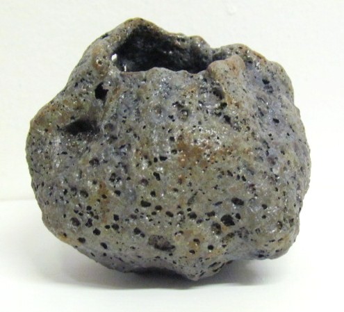 Small form 1 with crater glaze