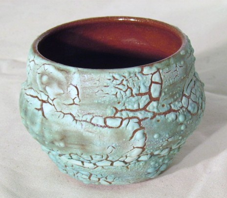 Small vessel with crawling glaze