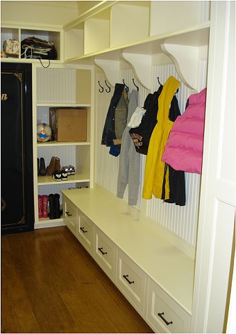 Mudroom Built-in View 2