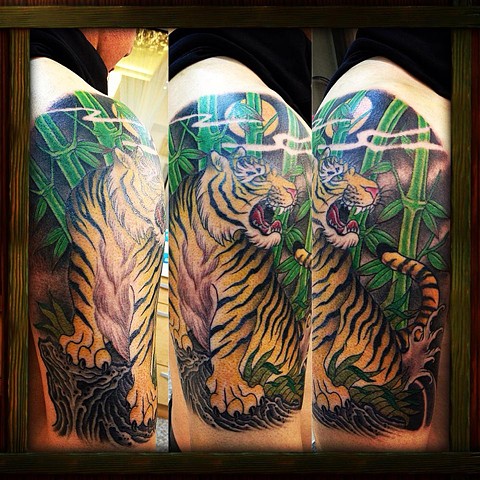 Tiger/bamboo half sleeve