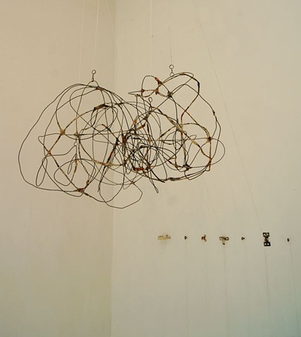 cool wire sculptures hanging
