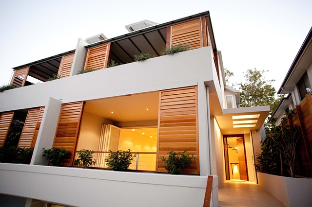 Entry to duplex in Balgowlah, Manly