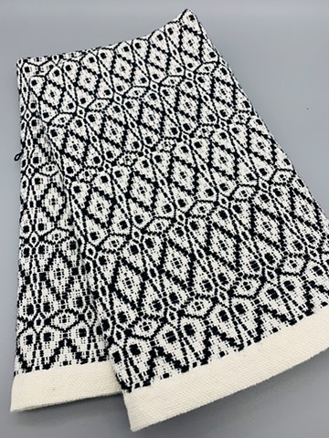 Hand Towels woven in Overshot "Rosette" (SOLD)