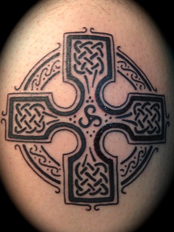 Providence Rhode Island RI Celtic knot work irish gaelic cross knotwork