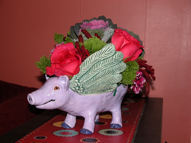 Winged Pig Bowl (with floral arrangement)